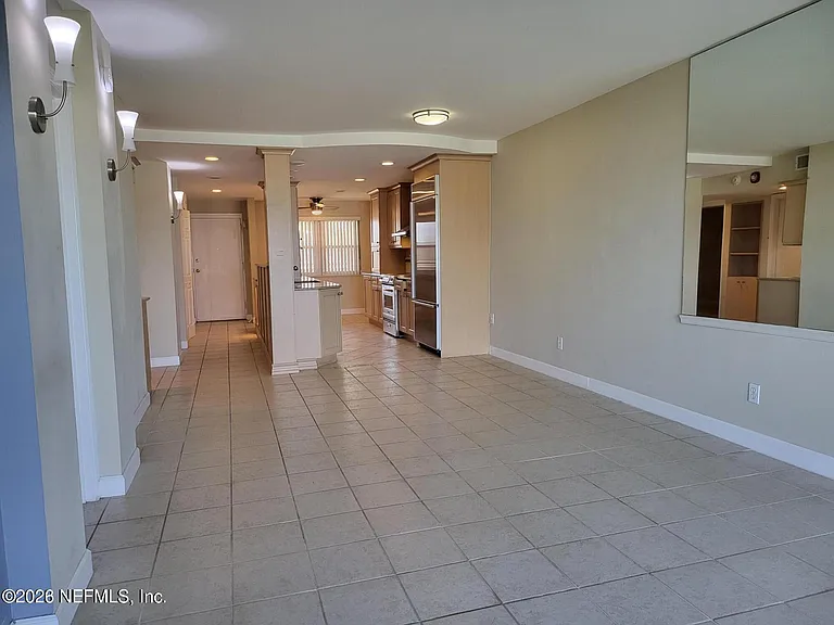 1901 1st St N #203 — Photo 8