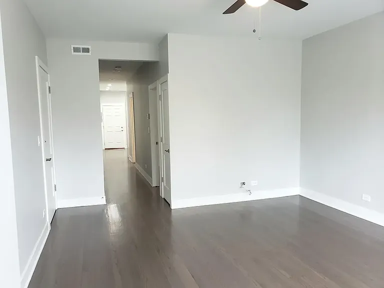 4135 N Francisco Ave #1 — Photo 8