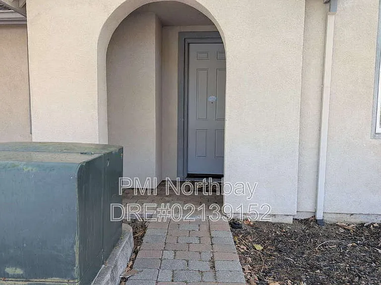 6347 Newhaven Ln — Photo 3