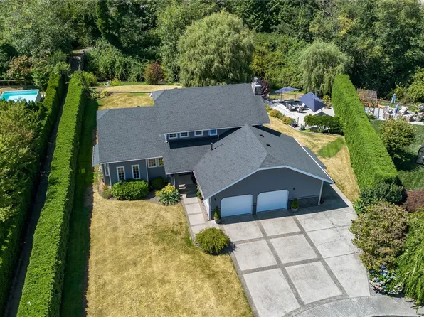 603 Brook Ct, Lynden, WA 98264