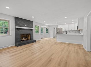 3708 Douglas Rd, Chesapeake, VA 23322