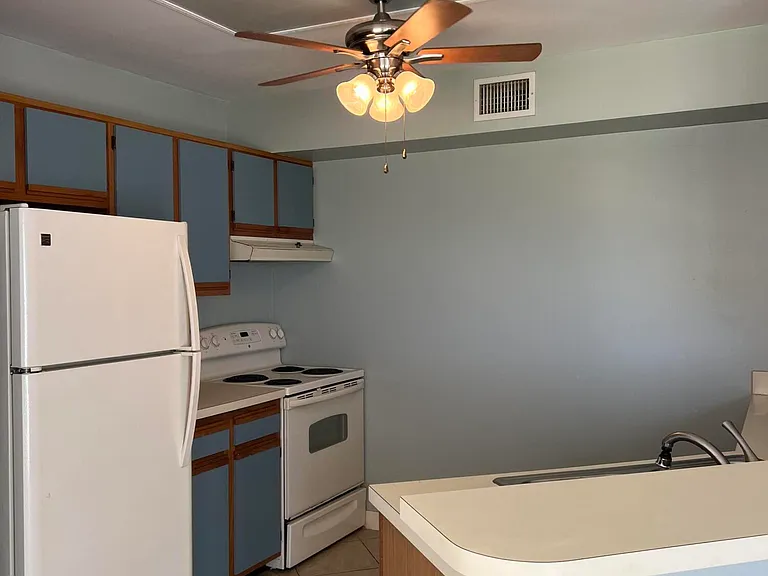 7230 N Highway 1 #A102 — Photo 11