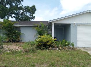 3933 Darlington Rd, Holiday, FL 34691