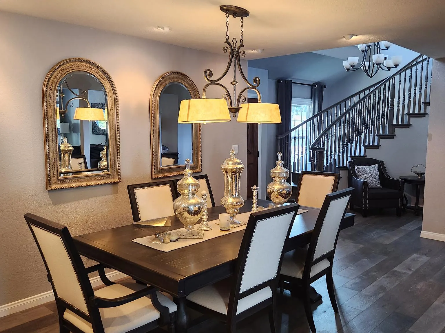 5 bed, 2477 sqft, $5,995 — Photo 4