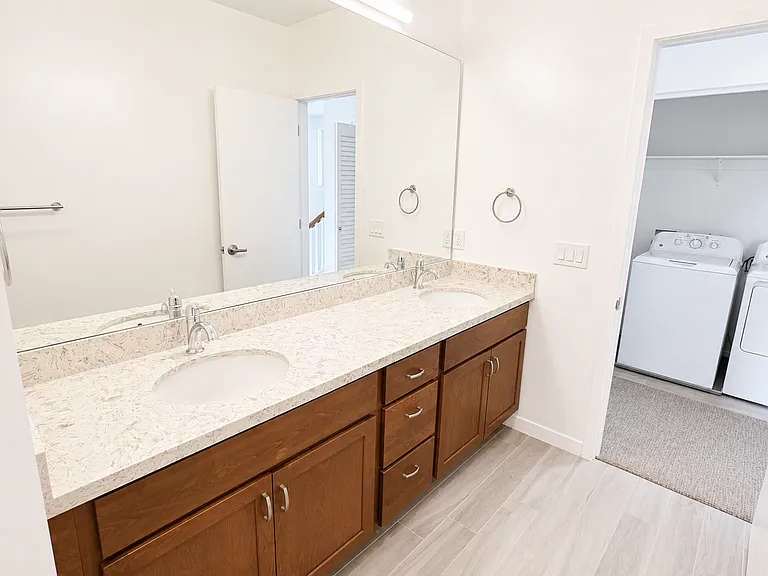 107 G St #209 — Photo 12