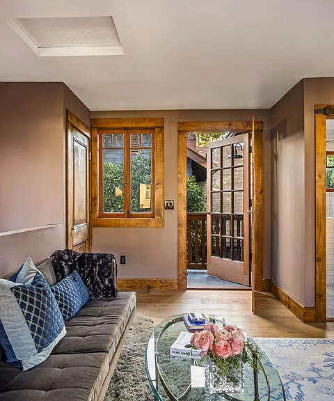 1718 S Hobart Blvd — Photo 16
