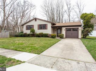 61 Sherry Rd, Turnersville, NJ 08012