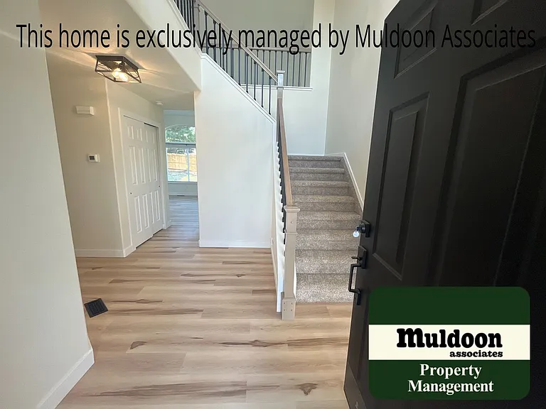 1430 Bear Cloud Dr — Photo 2
