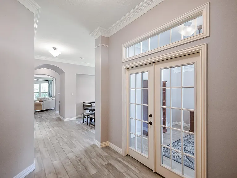 11302 N Creekwood Hills Ln — Photo 3