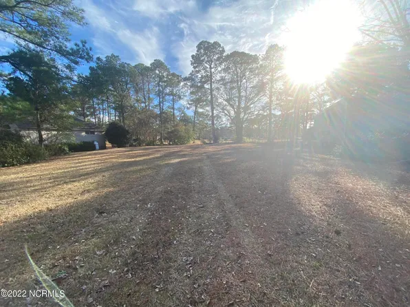 719 Plantation Drive, New Bern, NC 28562