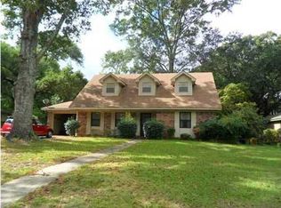 512 Nantucket Cir, Mobile, AL 36609