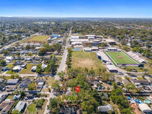 2910 11th Ave W, Bradenton, FL 34205