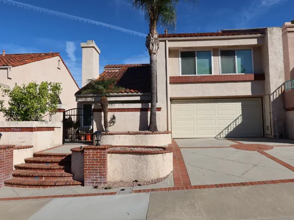 25031 Luna Bonita Dr, Laguna Hills, CA 92653