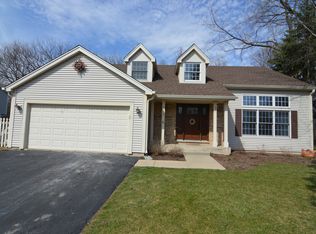 1132 Thornwood Ct, Lake Zurich, IL 60047