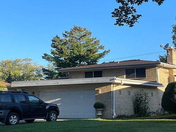 2nd image of 5028 W Coyle Ave