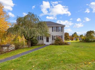 36 Zapora Dr, Hooksett, NH 03106