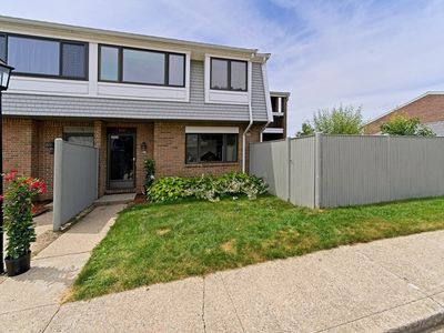 242 Greenbrook Dr UNIT 242, Stoughton, MA, 02072