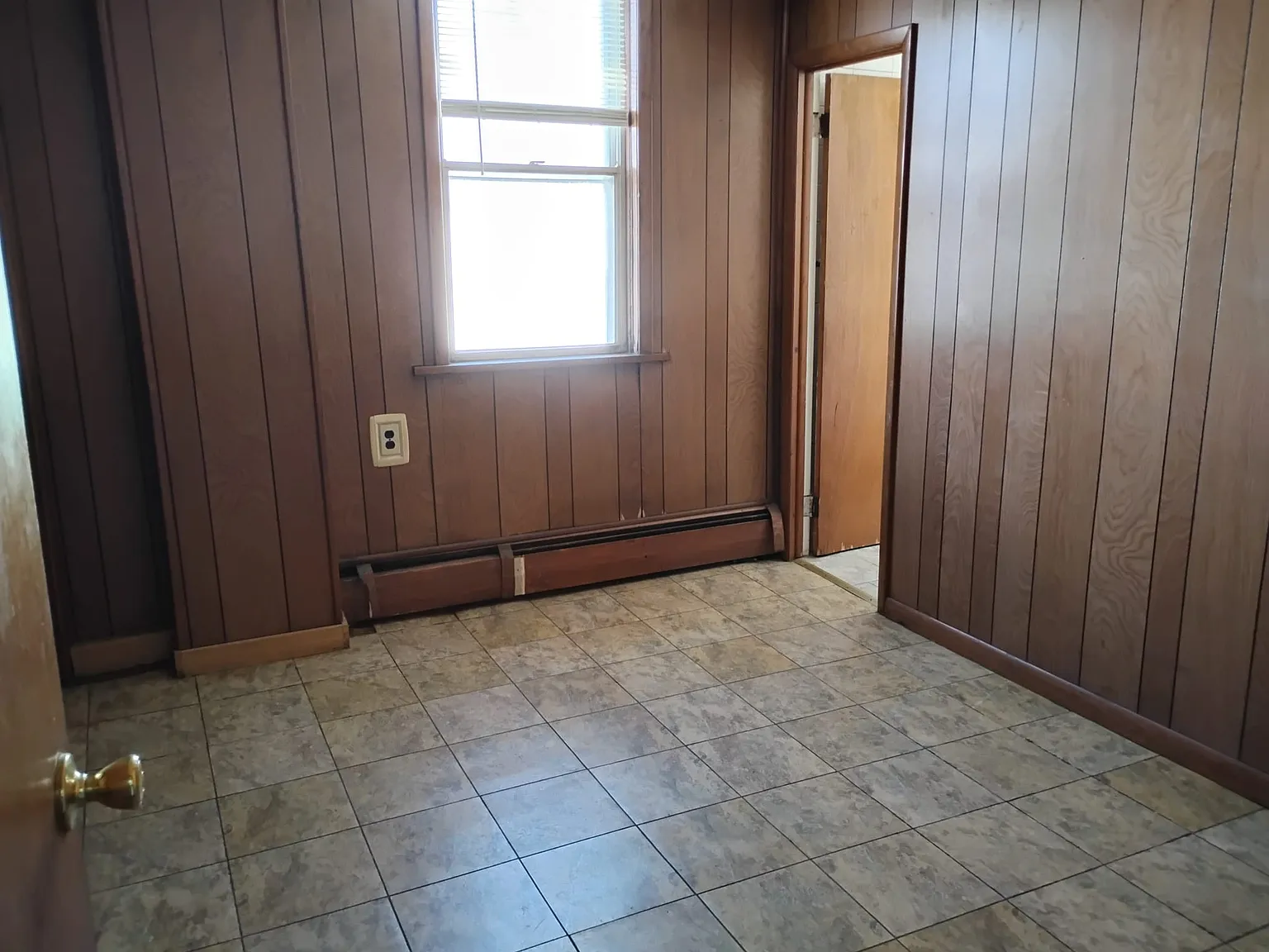 837 N Vine St — Photo 4