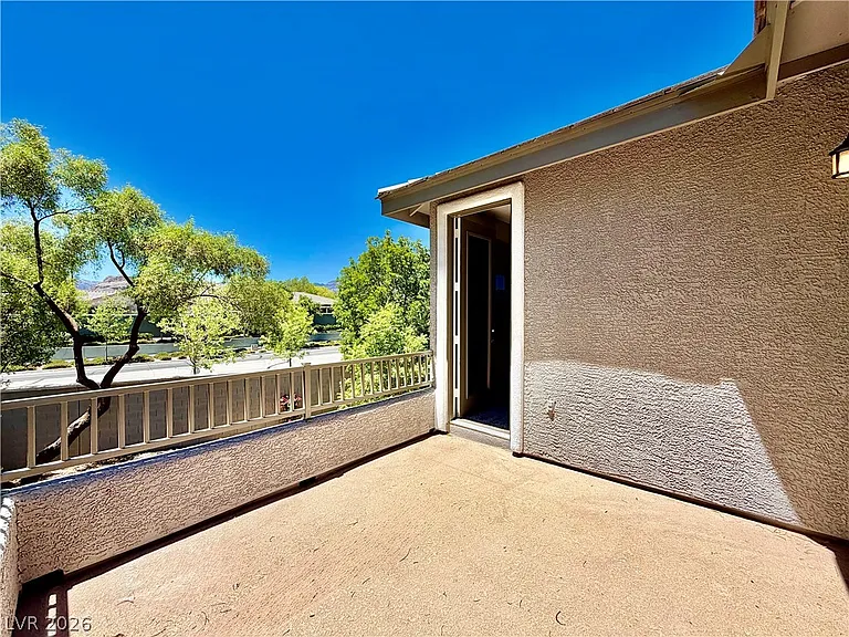 3347 Chesterbrook Ct — Photo 28