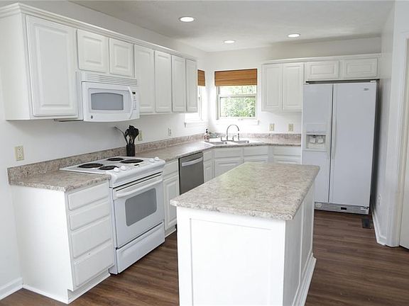 5th image of 6505 Granny Smith Ln
