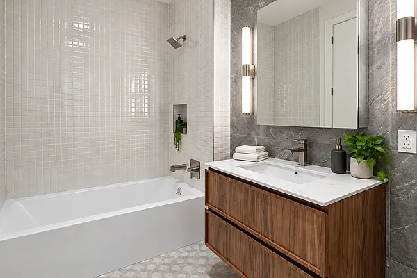 Bathroom, photo 2