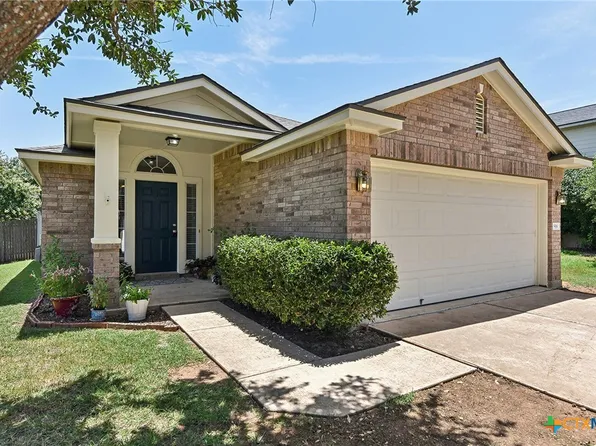 916 Gentry Dr, Leander, TX 78641
