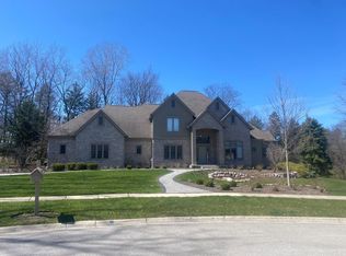 7207 Horseshoe Ct, Cary, IL 60013