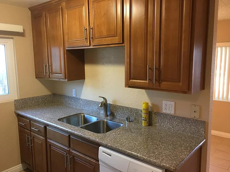 10842 Landale St #1 — Photo 6