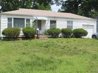 1501 Akron Dr, Saint Louis, MO 63137