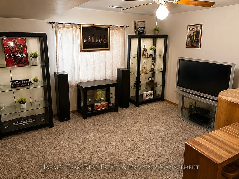 8348 Tibbs Rd — Photo 25