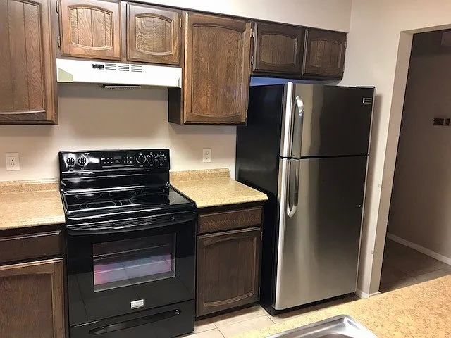 608 N Pennsylvania Ave — Photo 10