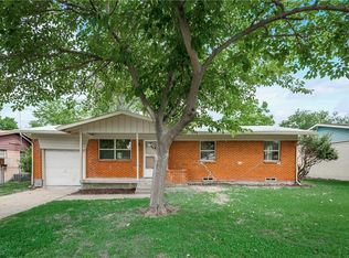 313 W Ridgewood Dr, Garland, TX 75041
