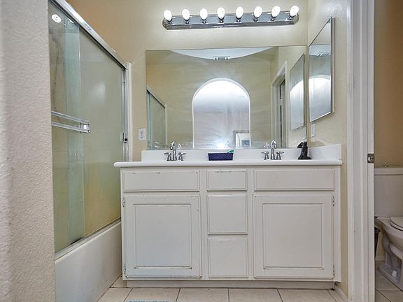 5th image of 15123 E Canyonview Ct