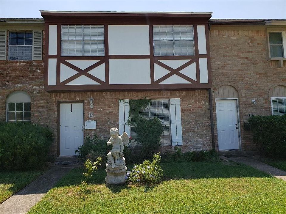 1st image of 1 San Jacinto Dr #15
