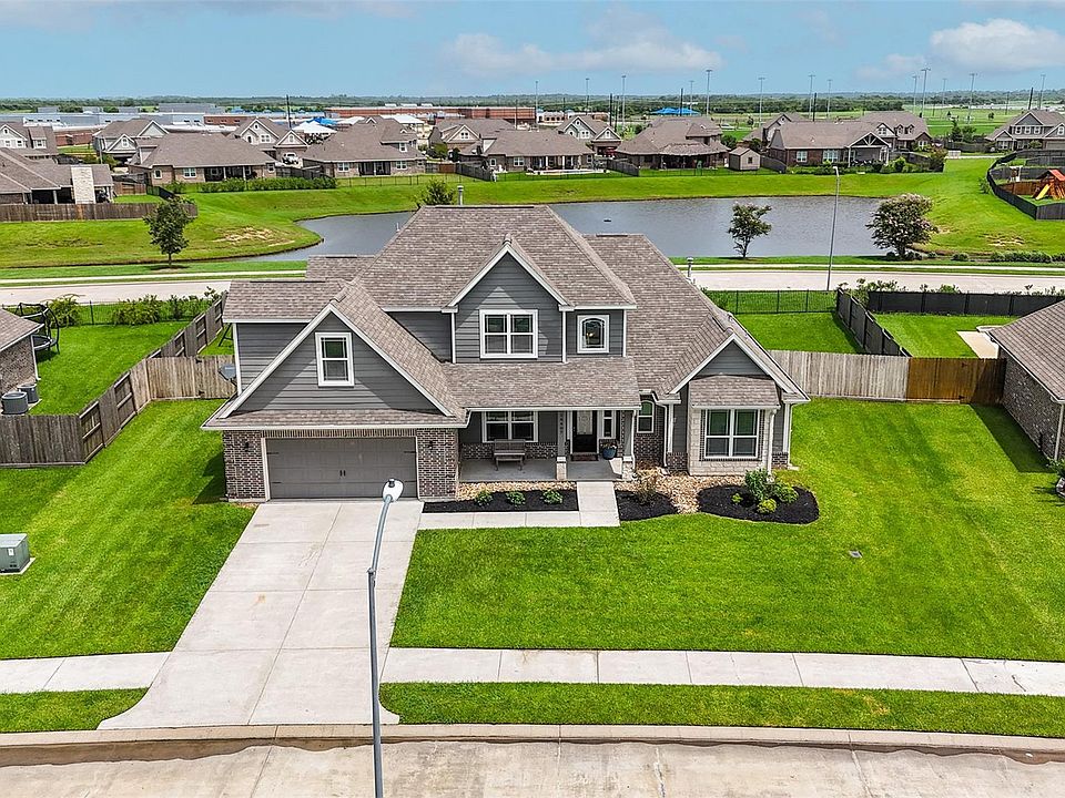 1st image of 14407 Meadowlands Dr