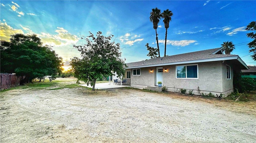 26525 Yale St, Hemet, CA 92544 MLS OC23162145 Zillow