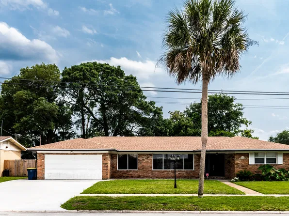 8626 Burkhall St, Jacksonville, FL 32211