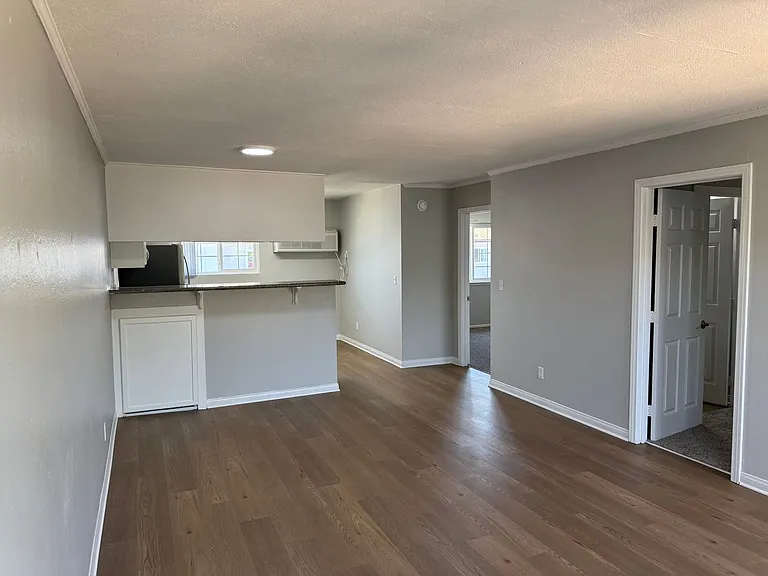 Villa Del Sol Apartments — Photo 115