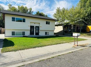 352 Westchester Sq S, Billings, MT 59105