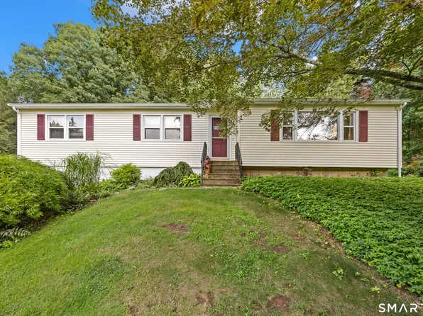 44 Williamsburg Drive, Cheshire, CT 06410