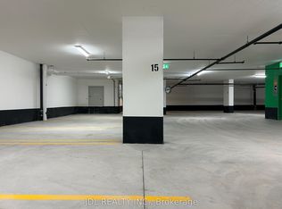 5858 Yonge St, Toronto, ON M2M 3T3