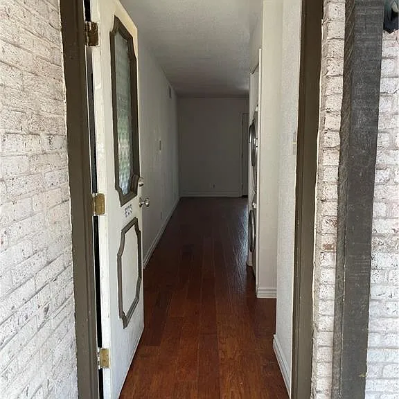 6501 E Hill Dr #203 — Photo 3