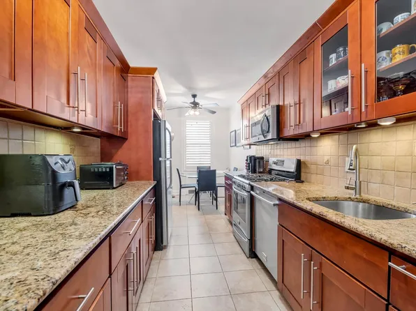 111-15 75th Avenue image 7 of 17