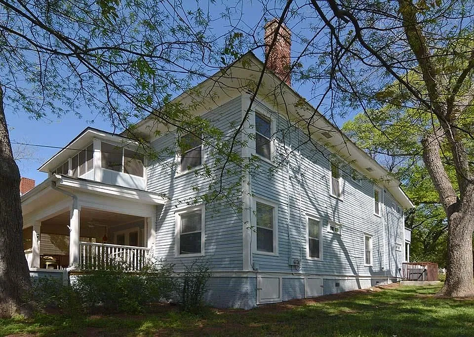 39 Howard St #2
