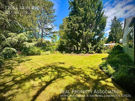 2nd image of 12014 44th Ave S