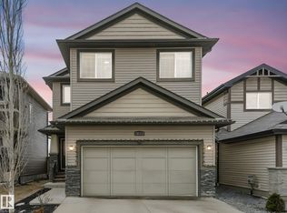 16412 12th Ave SW, Edmonton, AB T6W 3K4