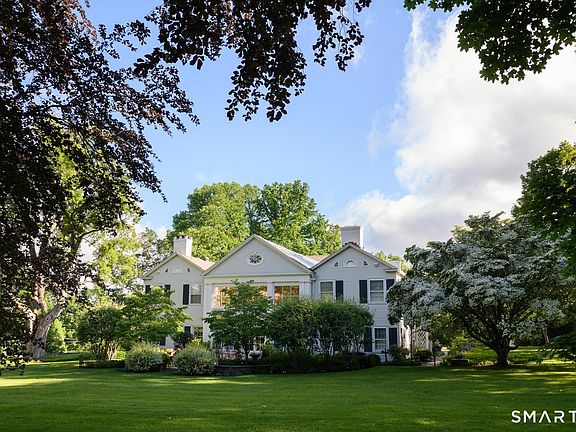 4th image of 1 Great Elm Drive