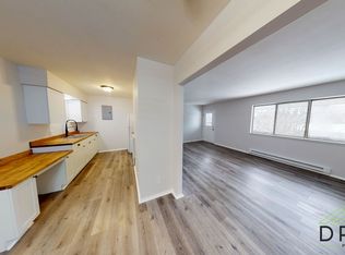 605 S Bridge St #1, Dewitt, MI 48820