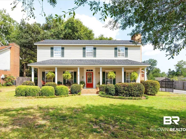 2421 Cottage Woods Ct, Mobile, AL 36695