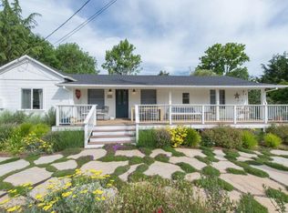 4620 Hessel Rd, Sebastopol, CA 95472